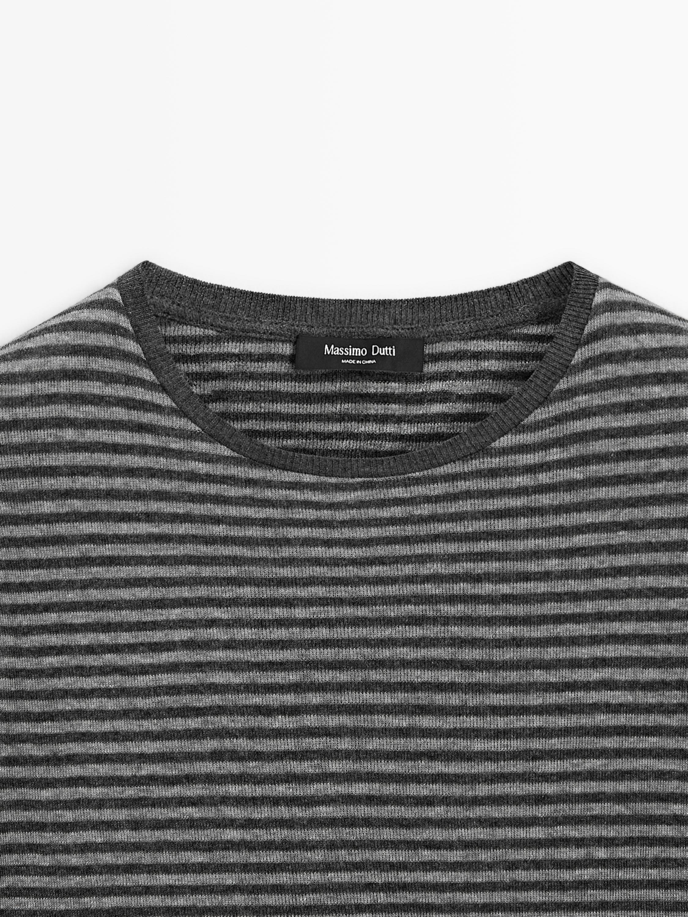T-shirt à rayures et manches courtes